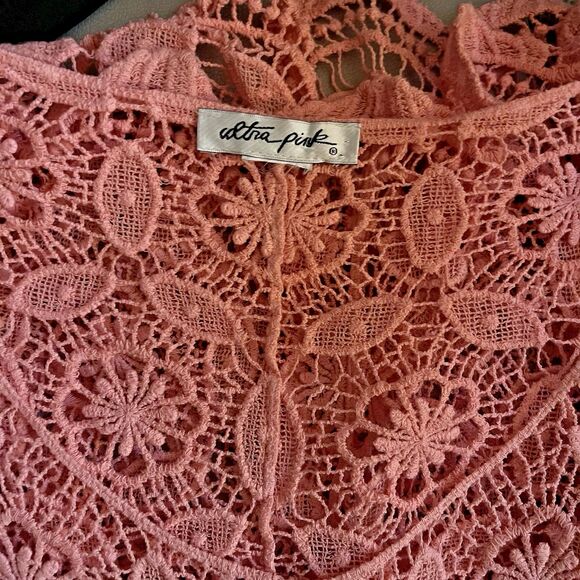 Women's Hand-Knit Crochet Boho Hippie Pink Festival Boat Neck Scallop‎ Trim Top - Picture 5 of 5